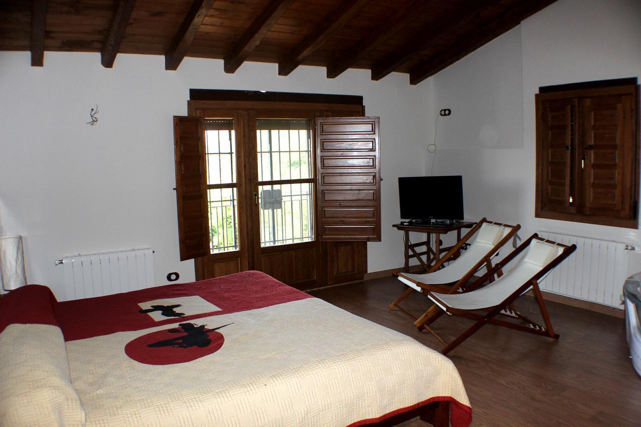 Complejo Rural La Coronilla Guest House Jarandilla de la Vera Ngoại thất bức ảnh