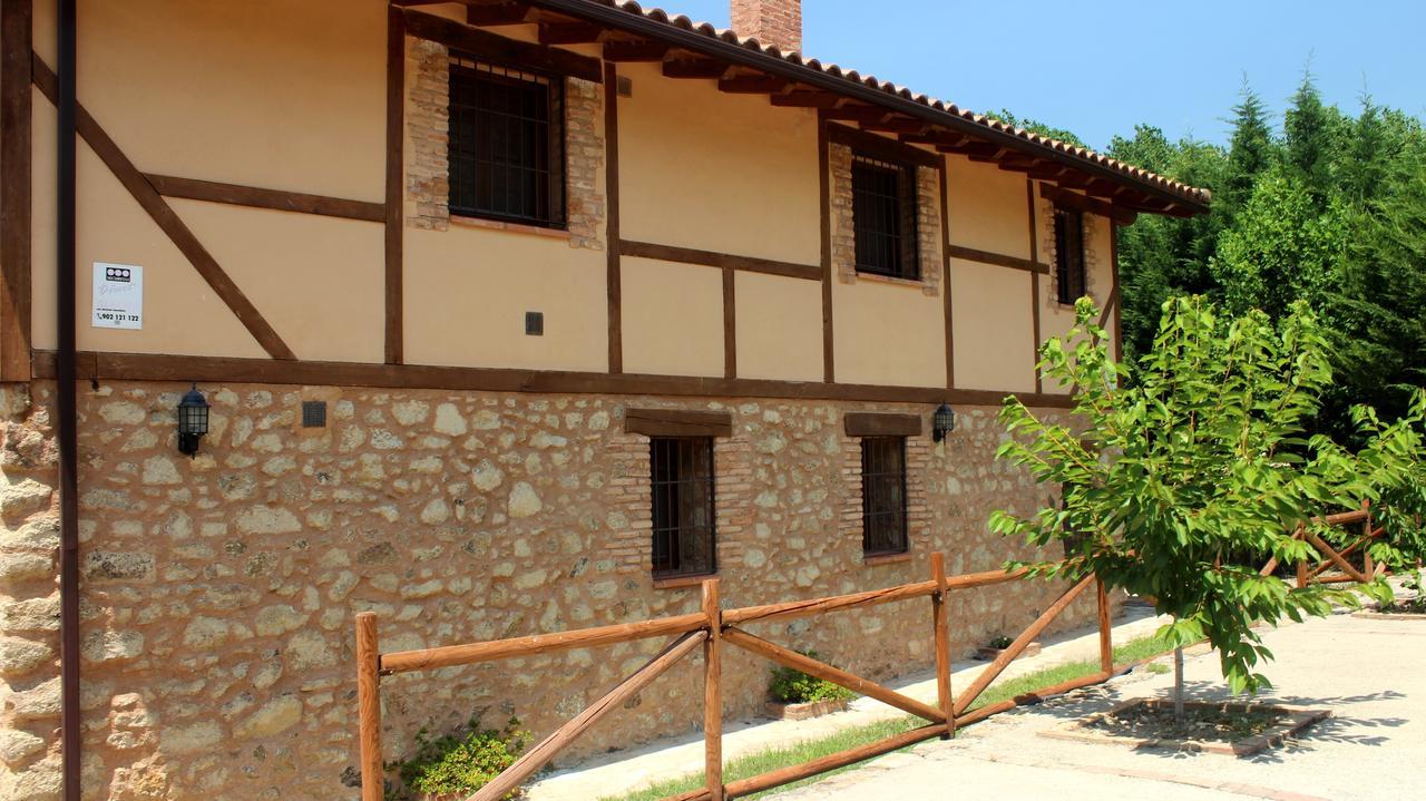 Complejo Rural La Coronilla Guest House Jarandilla de la Vera Ngoại thất bức ảnh