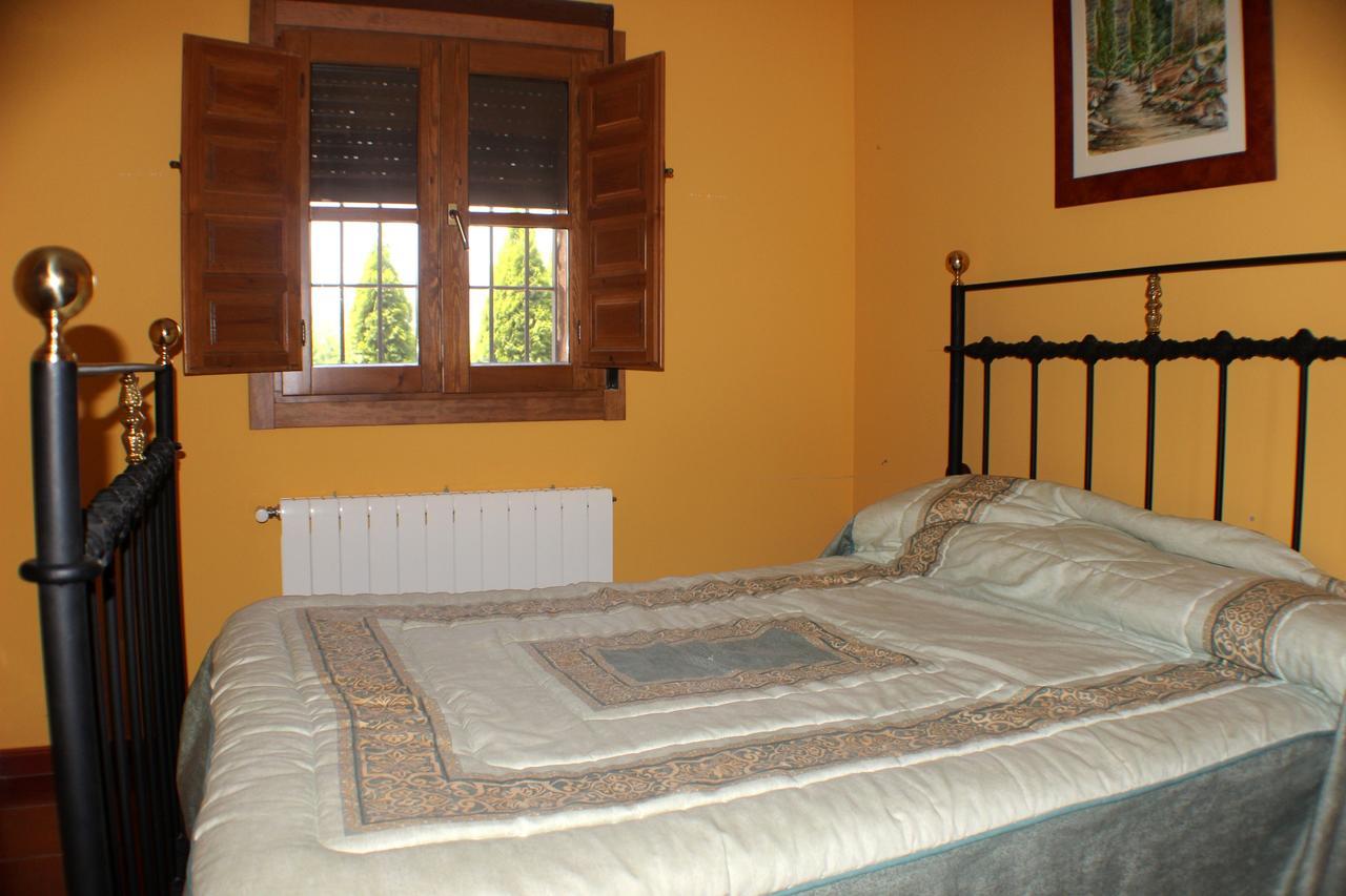 Complejo Rural La Coronilla Guest House Jarandilla de la Vera Ngoại thất bức ảnh