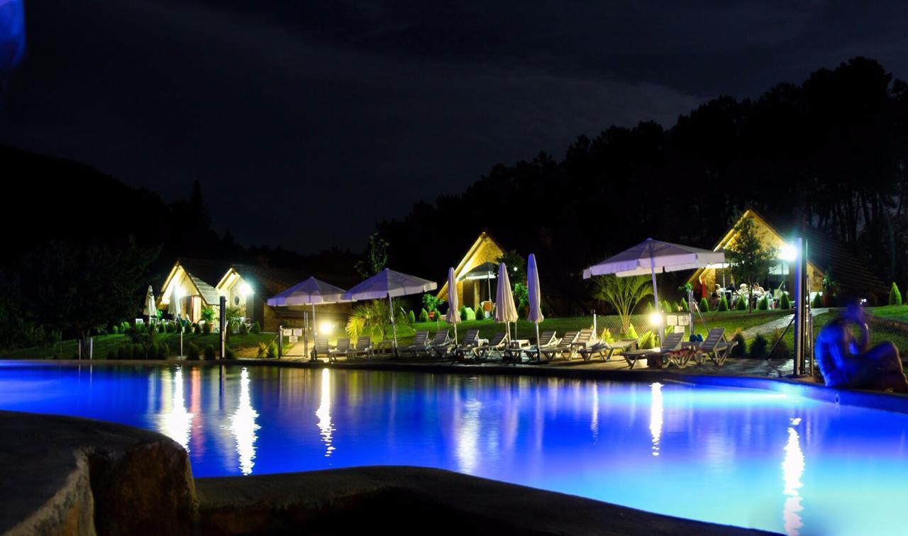 Complejo Rural La Coronilla Guest House Jarandilla de la Vera Ngoại thất bức ảnh
